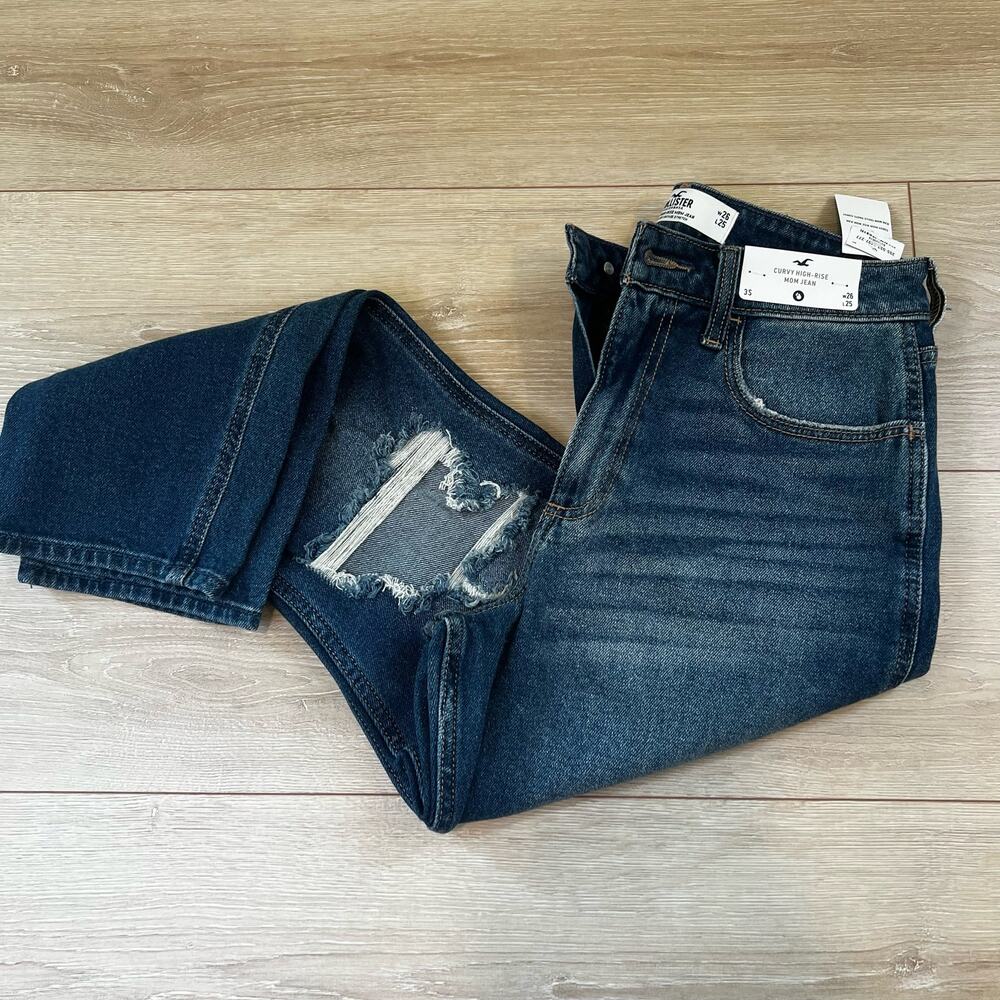 NWT Hollister Curvy High Rise Mom Jean Size 26